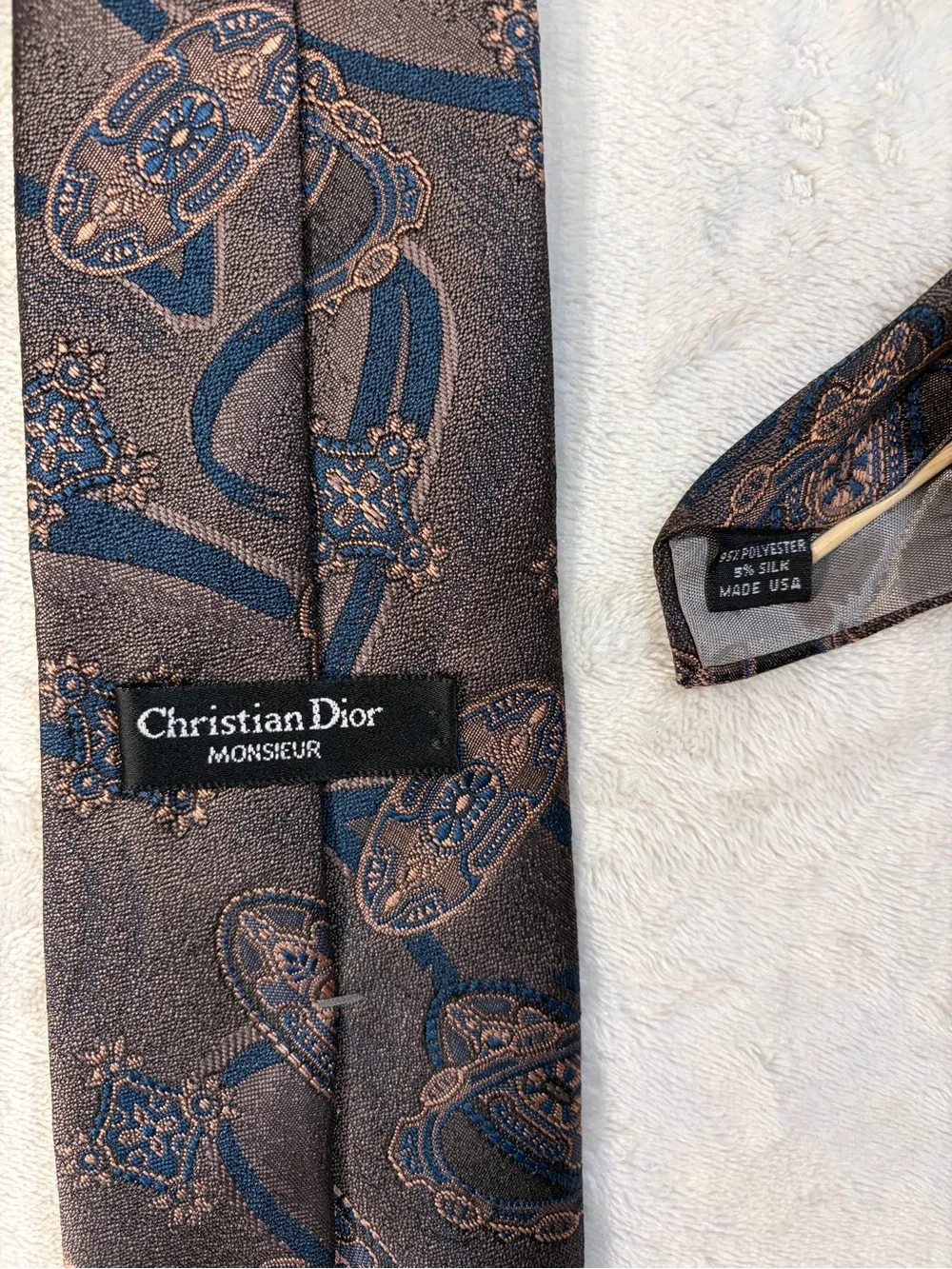 Vintage‎ Dior Woven Jacquard Finish Multi-Colored Paisley & Medallion Pattern